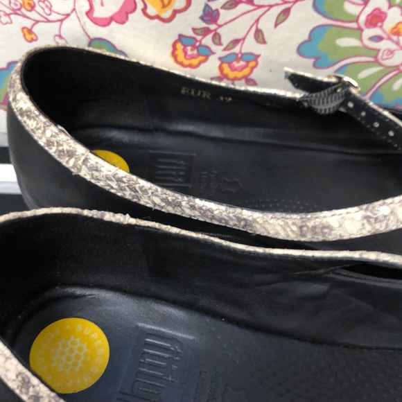 Fitflop Mary Janes! Cute and comfy. - Picture 5 of 7